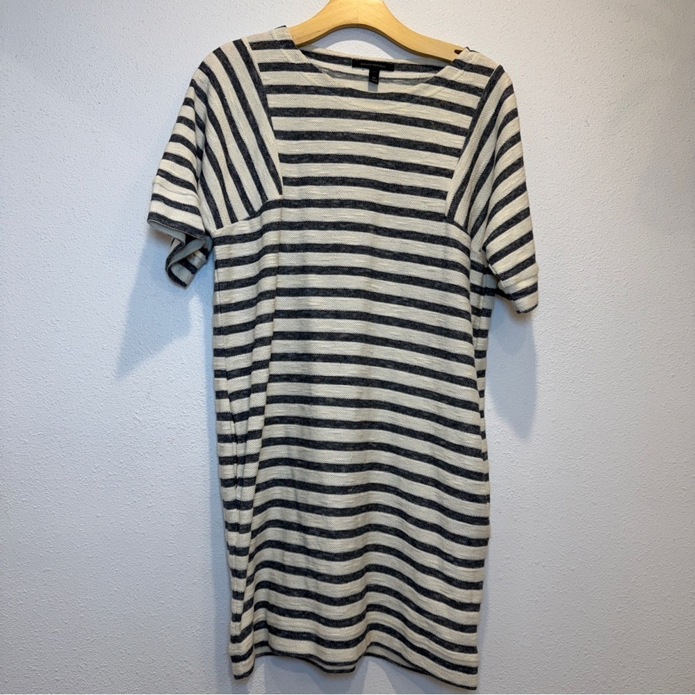 Banana Republic Terry Cloth Striped Knit Dress Blue and Cream size Medium Petite